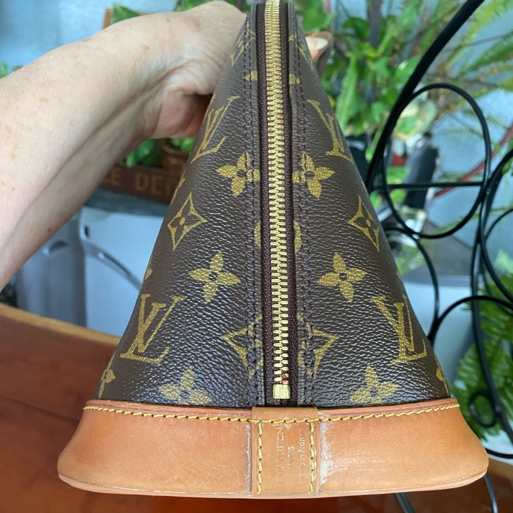 Louis Vuitton Alma Authentic - Picture 4 of 9